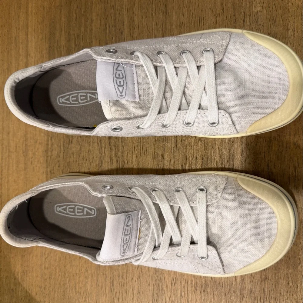 Keen - White Canvas Sneakers with Yellow Sole and Navy Trim - 8 - Picture 5 of 8